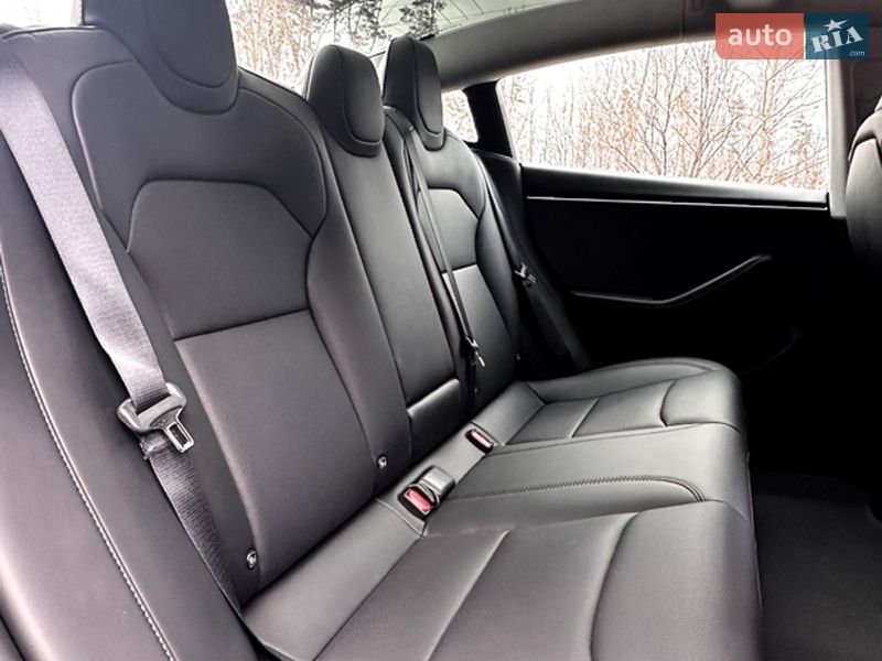 Седан Tesla Model 3 2024 в Костопілі фото 20 Седан Tesla Model 3 2024 в Костопілі