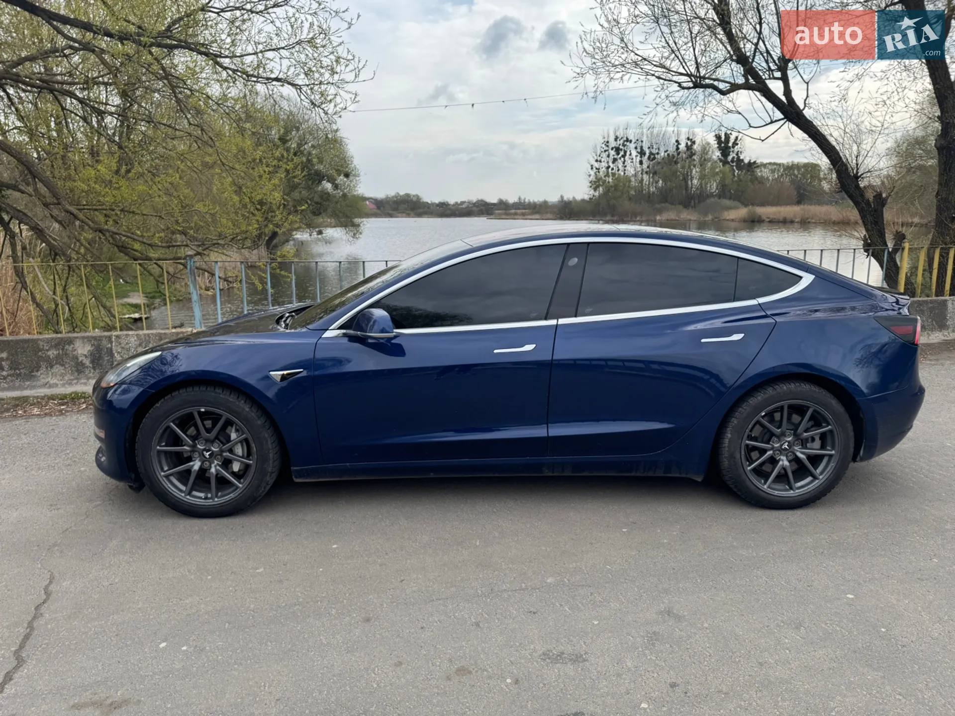 2018 Tesla Model 3 - мініатюра 3