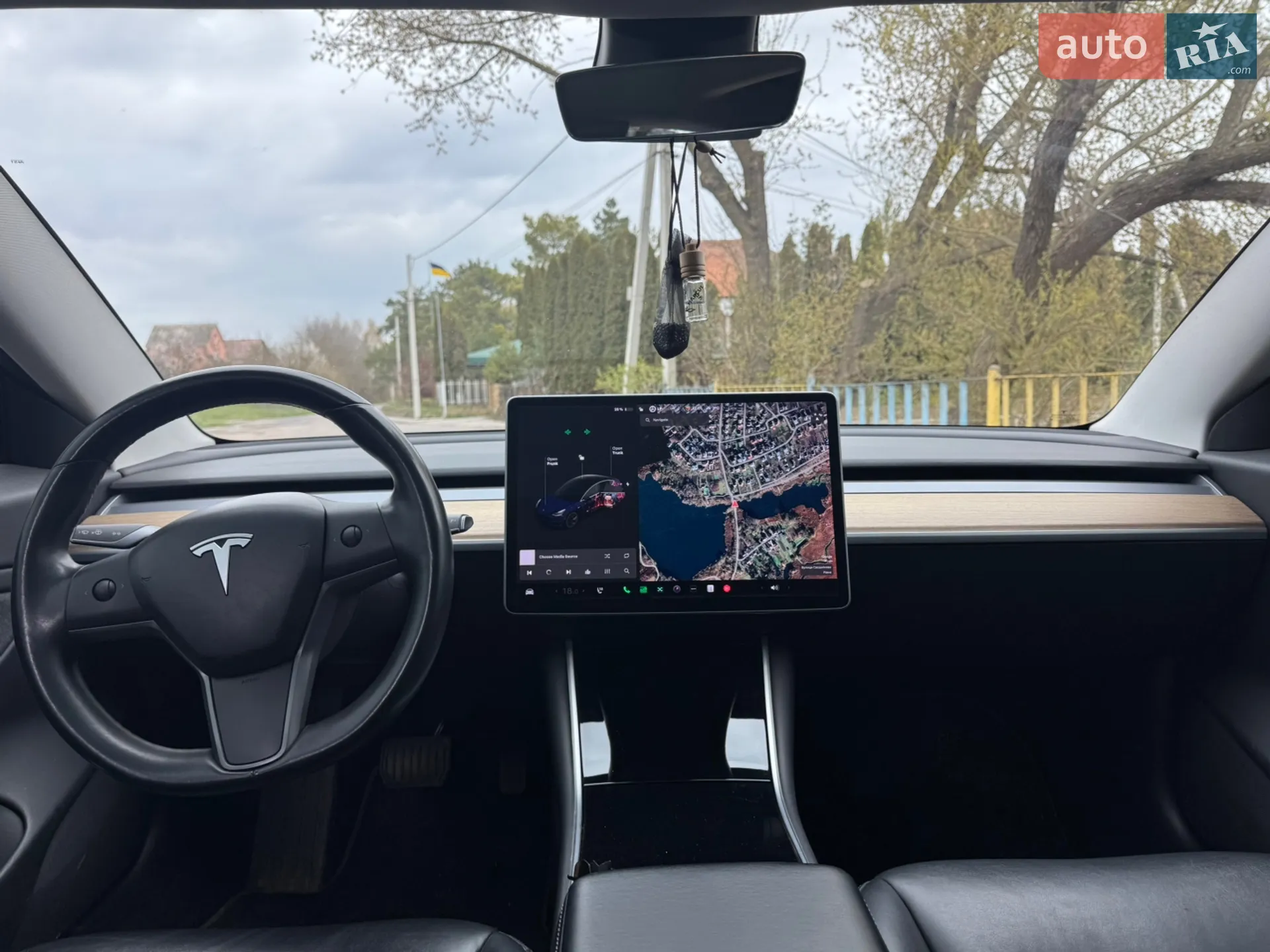 2018 Tesla Model 3 - мініатюра 11