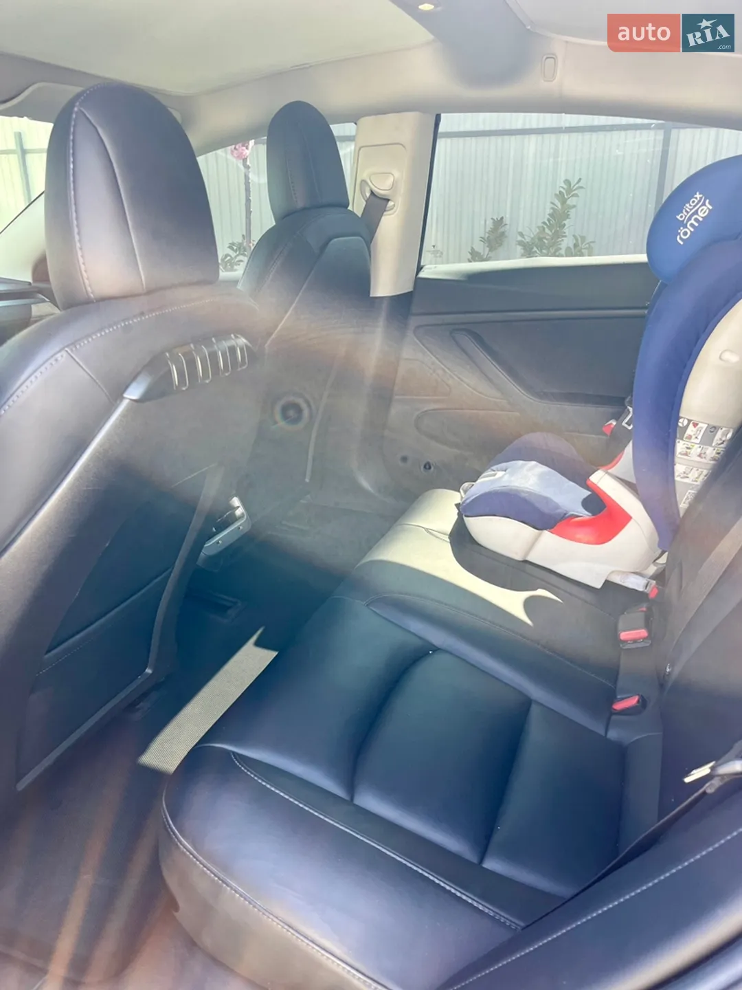 2018 Tesla Model 3 - мініатюра 9