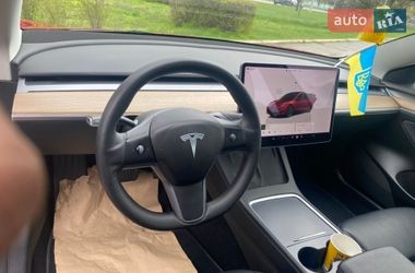 Седан Tesla Model 3 2022 в Дніпрі