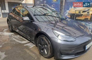 Седан Tesla Model 3 2022 в Днепре