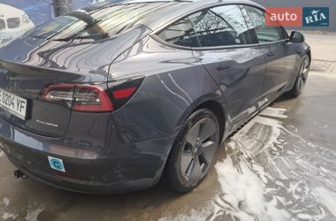 Седан Tesla Model 3 2022 в Днепре