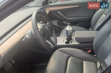 Седан Tesla Model 3 2022 в Днепре