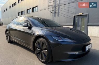 Седан Tesla Model 3 2024 в Киеве