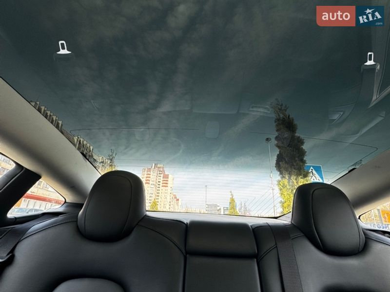 Седан Tesla Model 3 2019 в Львове фото 13 Седан Tesla Model 3 2019 в Львове