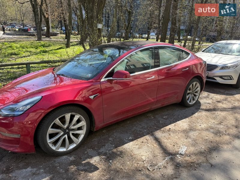 Седан Tesla Model 3 2018 в Києві фото Седан Tesla Model 3 2018 в Києві