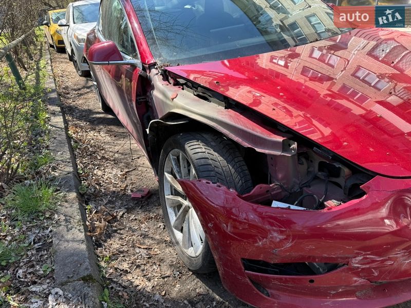 Седан Tesla Model 3 2018 в Києві фото 3 Седан Tesla Model 3 2018 в Києві