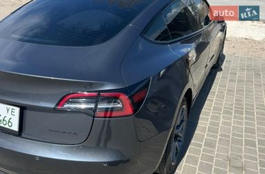 Седан Tesla Model 3 2023 в Полтаве