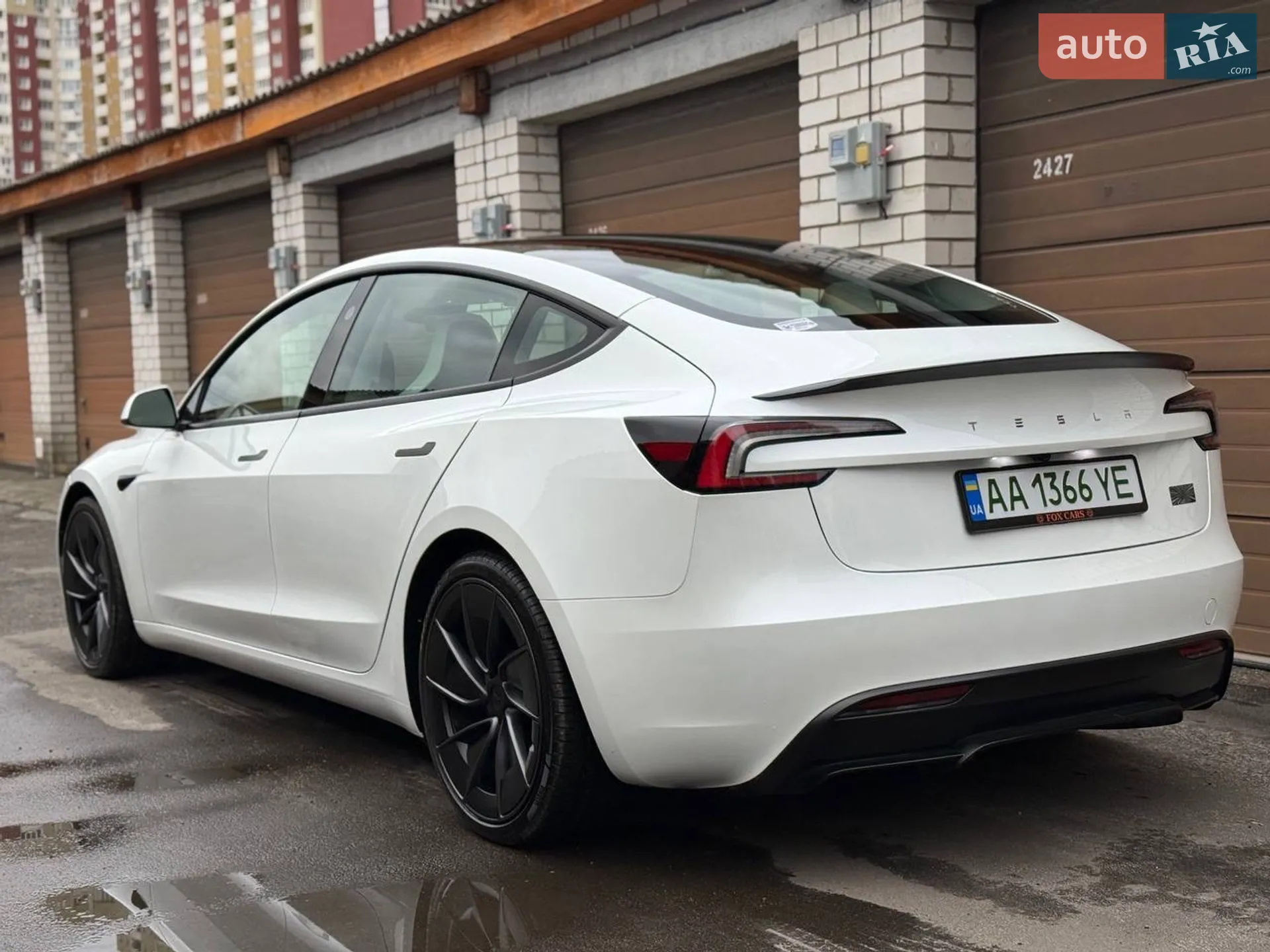 2025 Tesla Model 3 - мініатюра 26