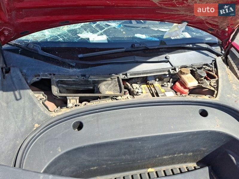 Седан Tesla Model 3 2021 в Киеве