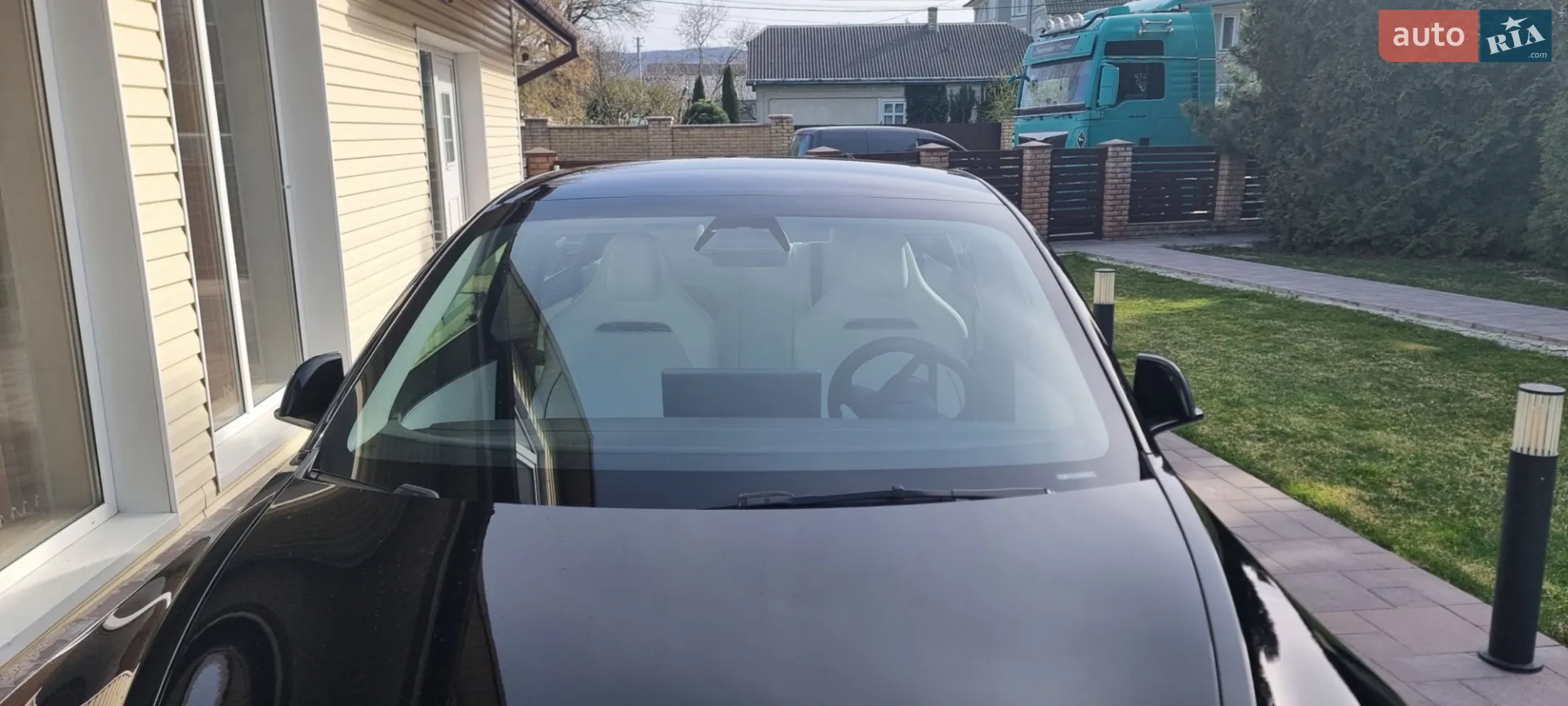 2024 Tesla Model 3 - мініатюра 9