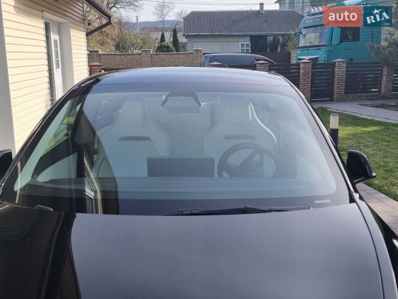 Седан Tesla Model 3 2024 в Черновцах фото 9 Седан Tesla Model 3 2024 в Черновцах