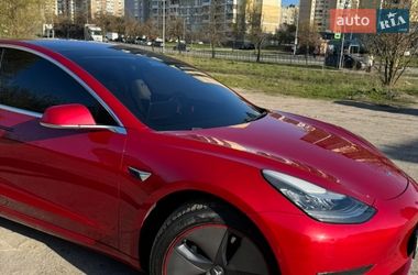 Седан Tesla Model 3 2018 в Києві