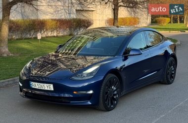 Седан Tesla Model 3 2021 в Києві
