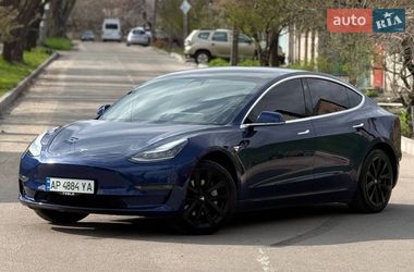 Седан Tesla Model 3 2019 в Запоріжжі