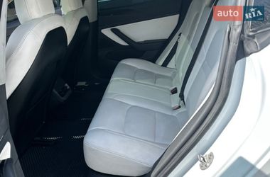 Седан Tesla Model 3 2019 в Луцьку