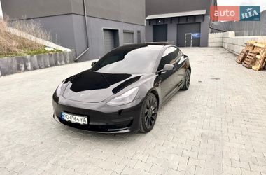 Седан Tesla Model 3 2022 в Тернополе