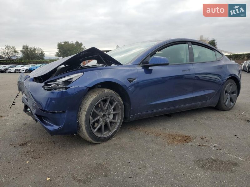 Седан Tesla Model 3 2023 в Львові фото 2 Седан Tesla Model 3 2023 в Львові