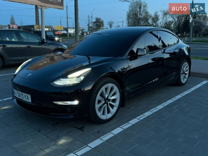2022 Tesla Model 3, VIN 5YJ3E1EB5NF272034:plate — фото 1 (autoria)