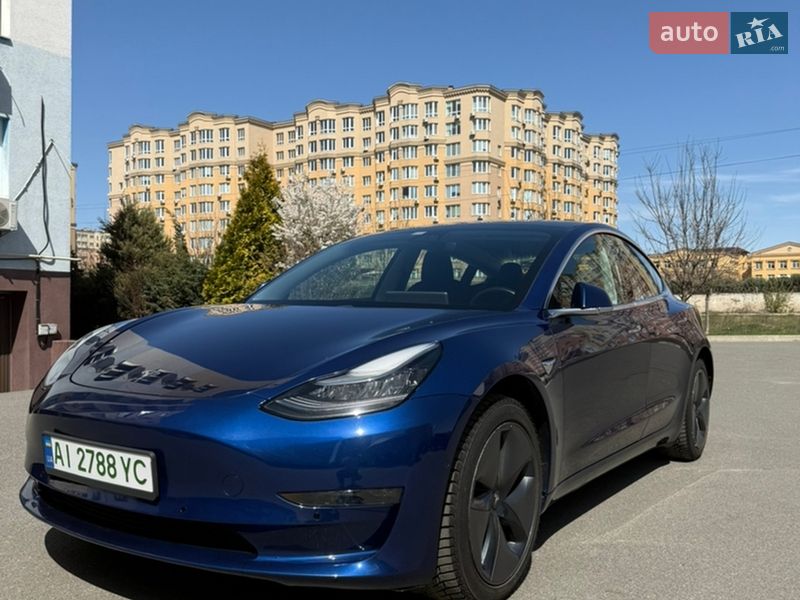 Седан Tesla Model 3 2018 в Киеве фото 3 Седан Tesla Model 3 2018 в Киеве