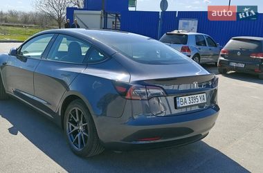 Седан Tesla Model 3 2023 в Кропивницком