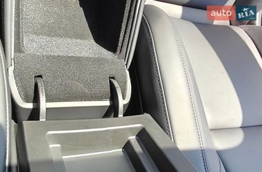 Седан Tesla Model 3 2023 в Кропивницком