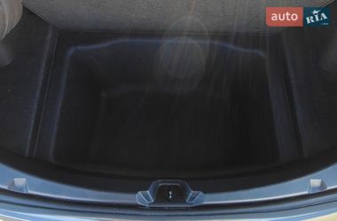 Седан Tesla Model 3 2023 в Кропивницком
