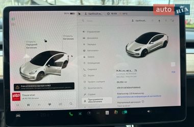 Седан Tesla Model 3 2018 в Виннице