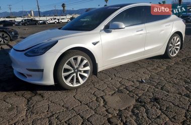 Tesla Model 3 2019