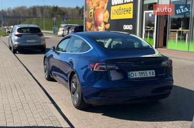 Седан Tesla Model 3 2019 в Києві