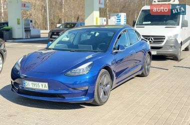 Седан Tesla Model 3 2019 в Києві
