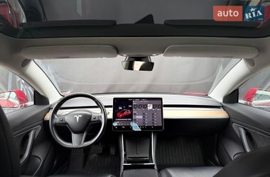 Седан Tesla Model 3 2018 в Львове фото 36 Седан Tesla Model 3 2018 в Львове