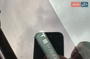 Седан Tesla Model 3 2018 в Львове фото 41 Седан Tesla Model 3 2018 в Львове