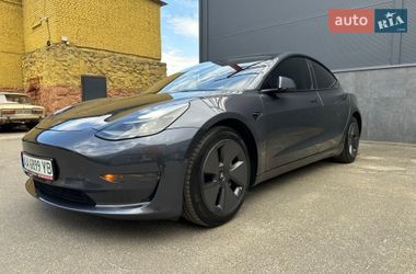 Седан Tesla Model 3 2022 в Києві