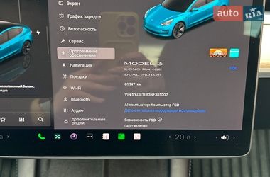 Седан Tesla Model 3 2022 в Богуславі