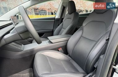 Седан Tesla Model 3 2024 в Києві
