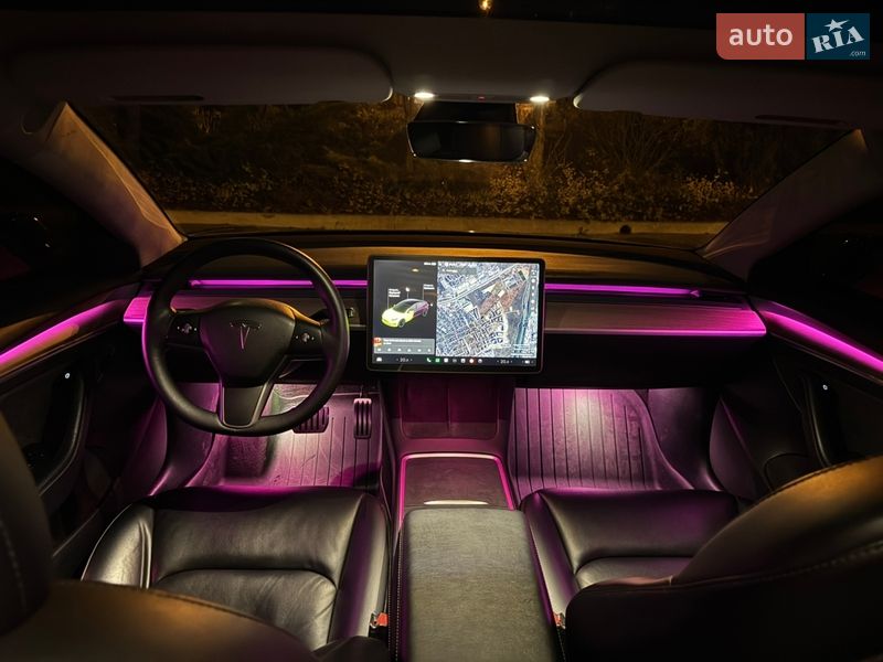 Седан Tesla Model 3 2022 в Києві