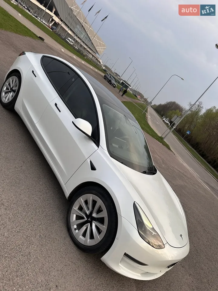 2021 Tesla Model 3 - мініатюра 12