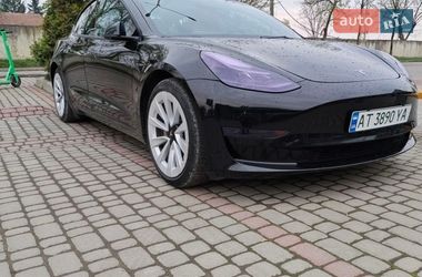 Седан Tesla Model 3 2022 в Ивано-Франковске