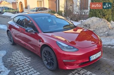 Седан Tesla Model 3 2021 в Хмельницком