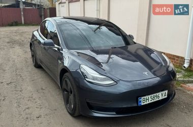 Седан Tesla Model 3 2020 в Одессе