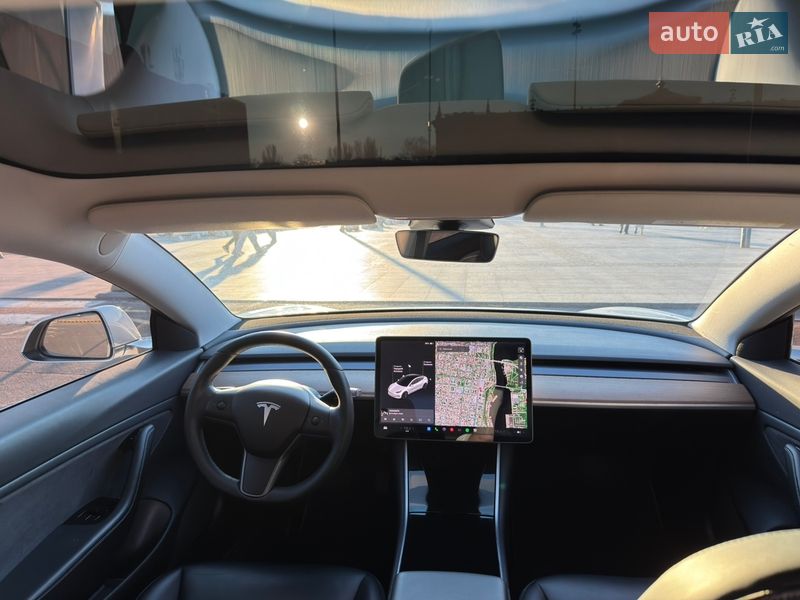 Седан Tesla Model 3 2019 в Миколаєві