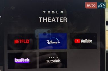 Седан Tesla Model 3 2020 в Ивано-Франковске