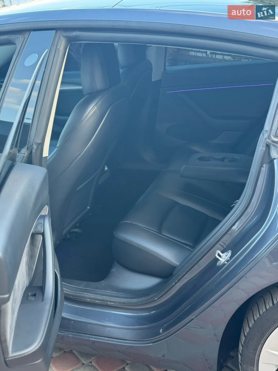 2022 Tesla Model 3 - мініатюра 10