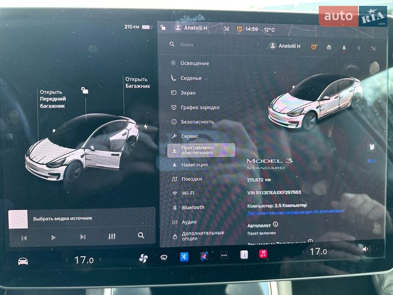 Седан Tesla Model 3 2019 в Луцьку