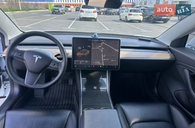 Седан Tesla Model 3 2019 в Вінниці