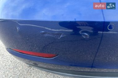 Седан Tesla Model 3 2020 в Киеве