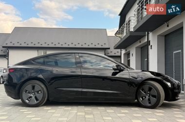 Седан Tesla Model 3 2023 в Дрогобыче