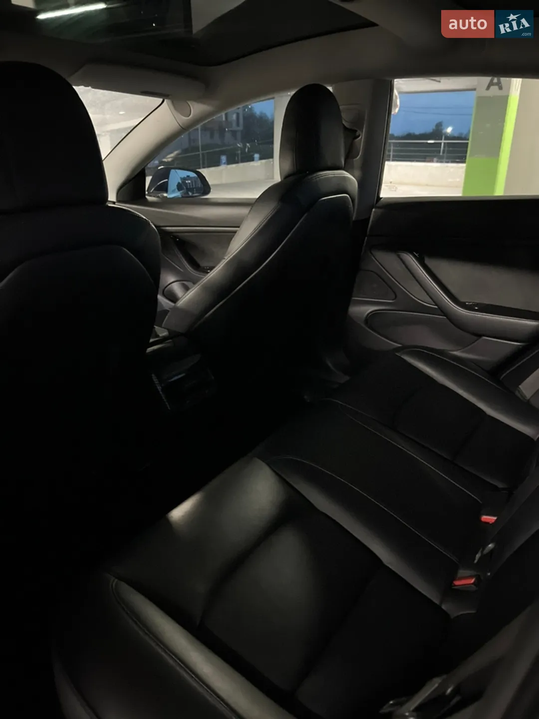 2018 Tesla Model 3 - мініатюра 8